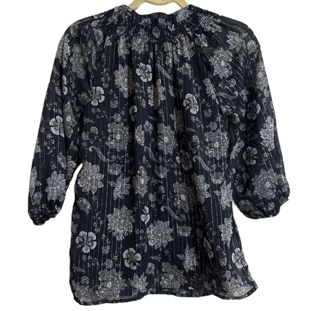 Floral Black Blouse - Picture 5 of 5